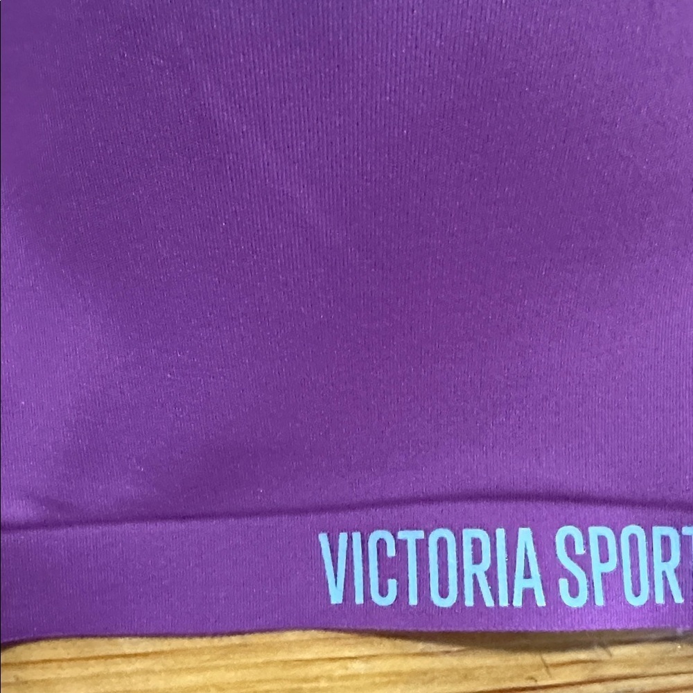 Victoria's Secret Sport Plum Top - Picture 7 of 7